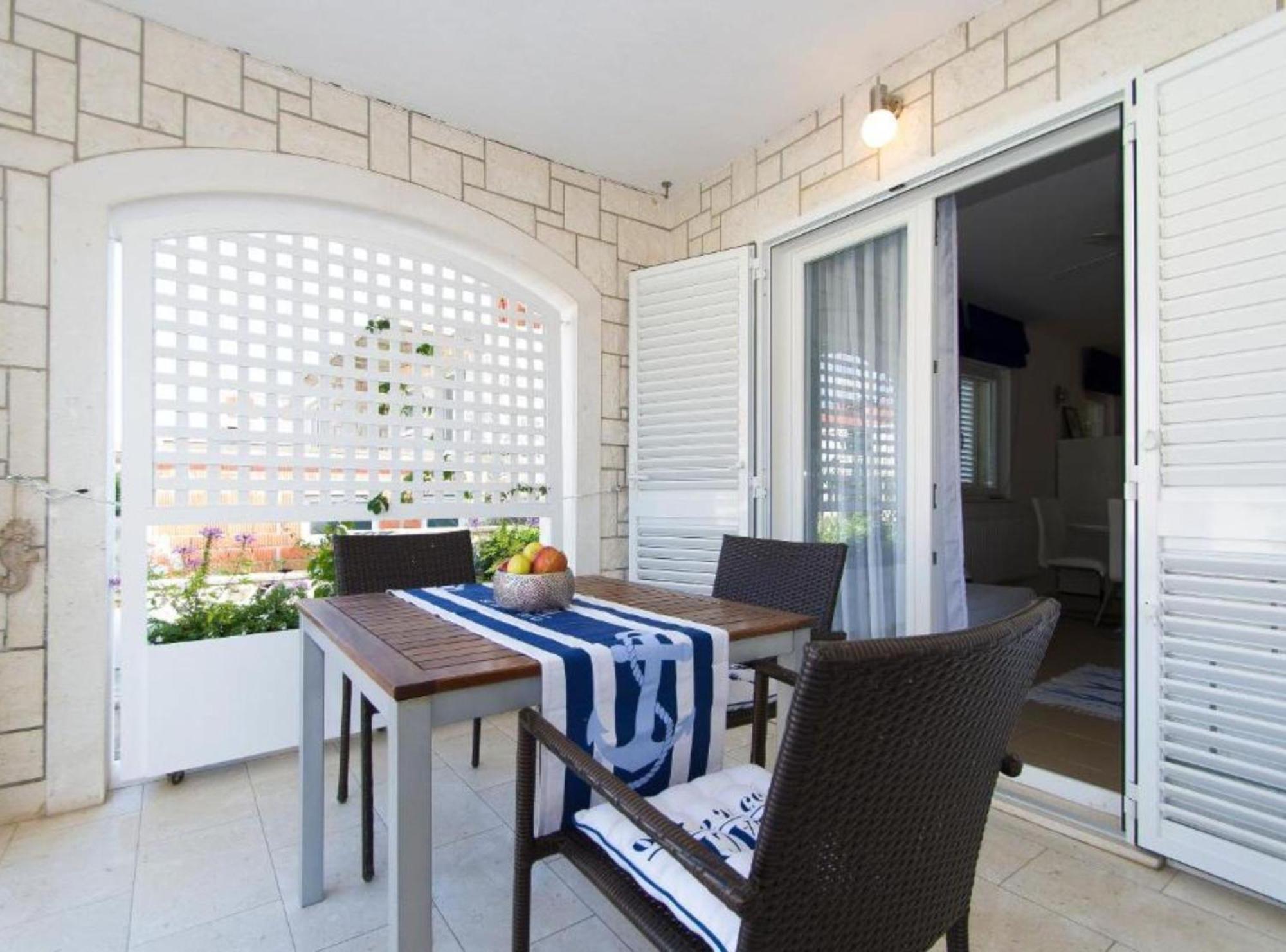 Apartments Villa Olea Lumbarda Kültér fotó